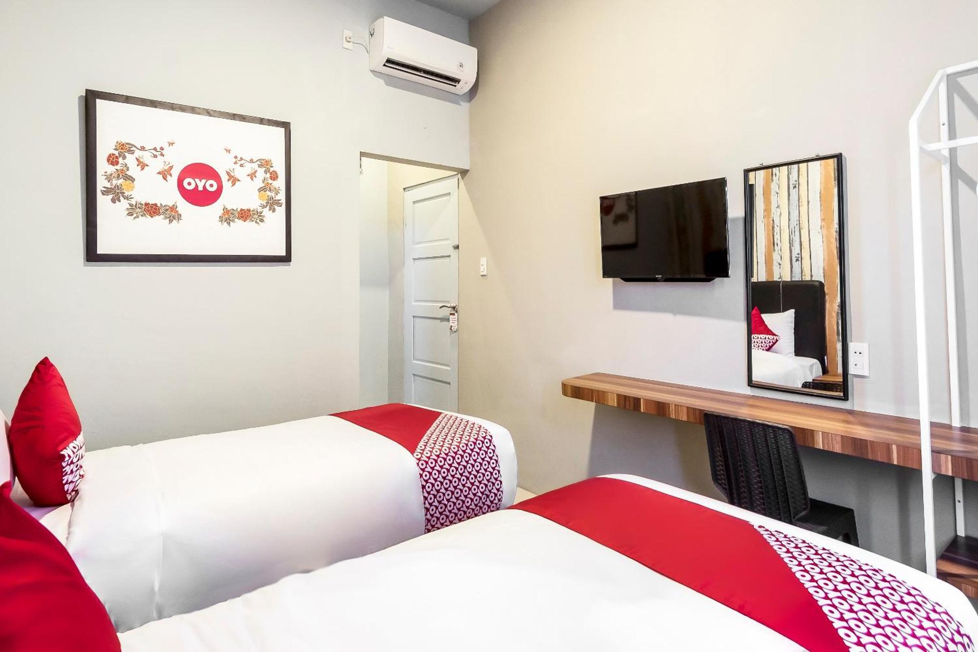 Hotel Oyo 360 Mangaan